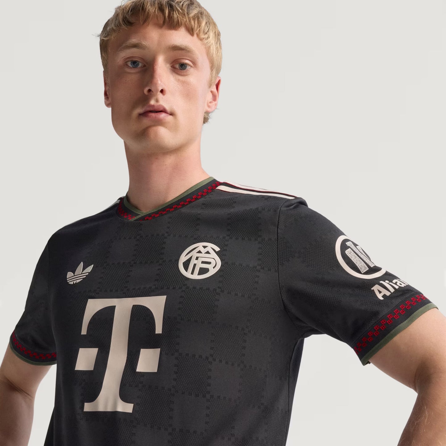 FC BAYERN THIRD AUTHENTIC SHIRT 25/26