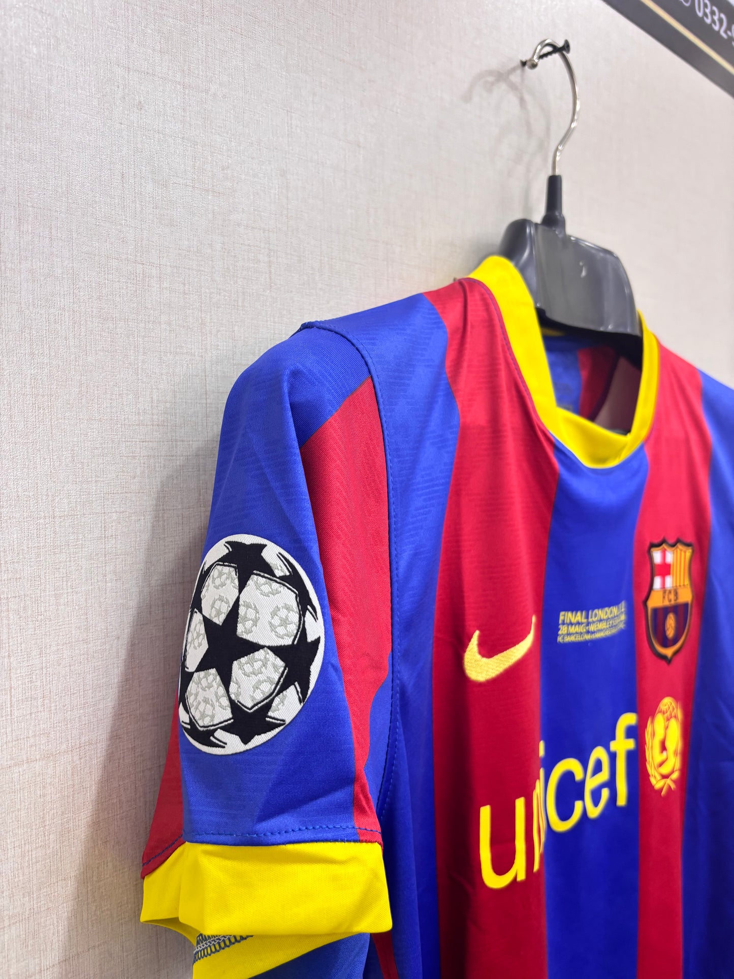 MESSI 10 Barcelona 2011 final Jersey(embroided logo)