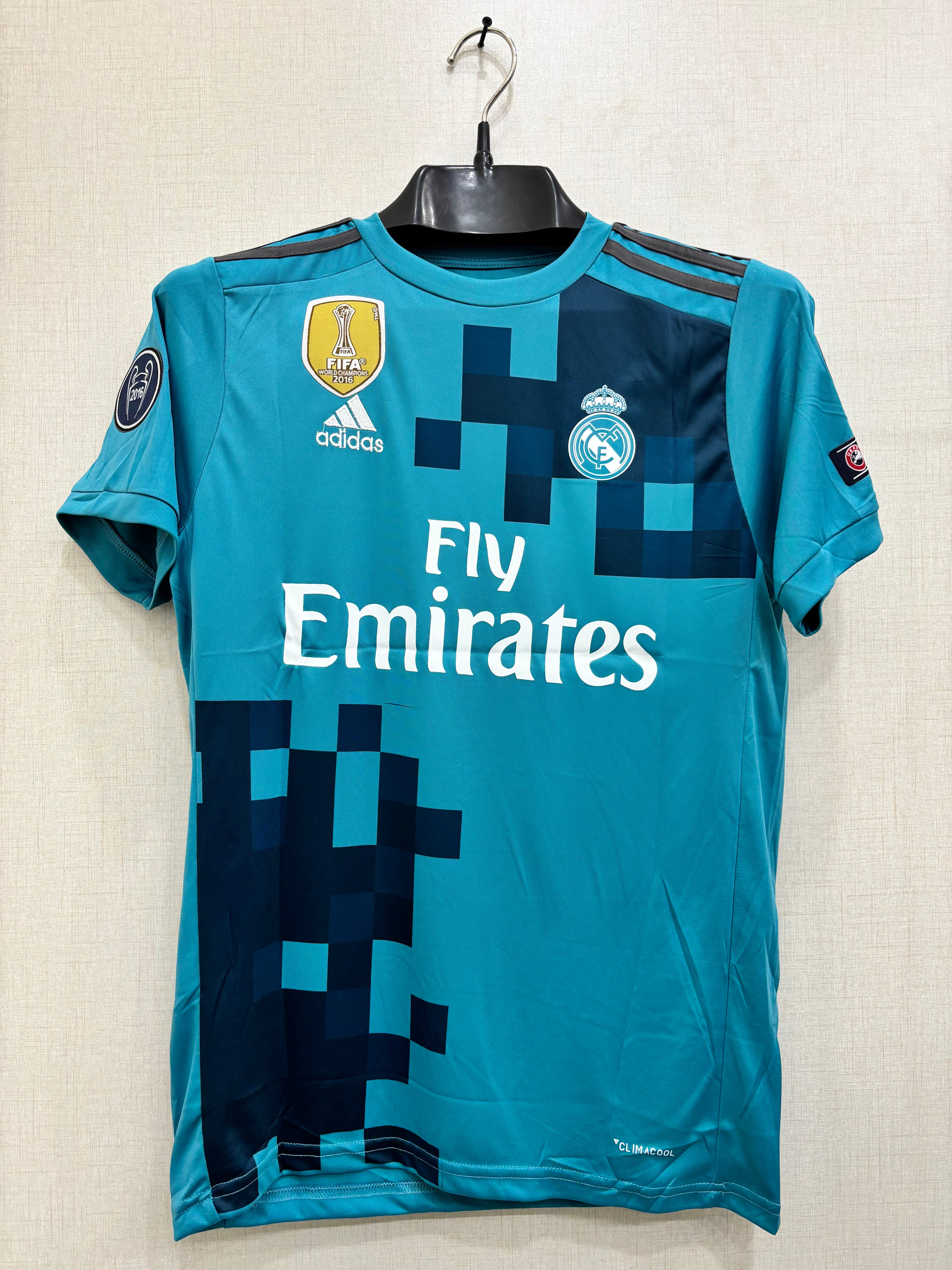 RONALDO REAL MADRID THIRD SHIRT 17/18 – ANT STORE