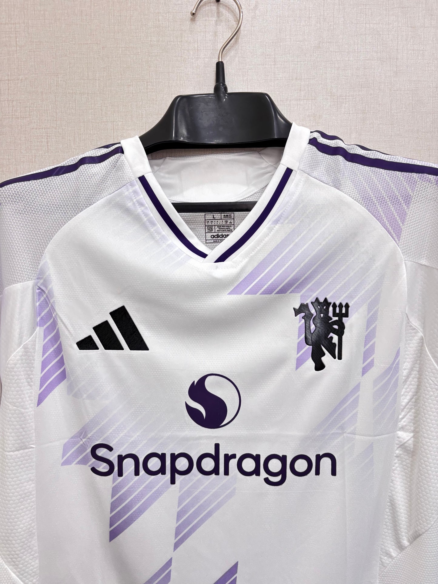MANCHESTER UNITED AWAY SHIRT 25/26