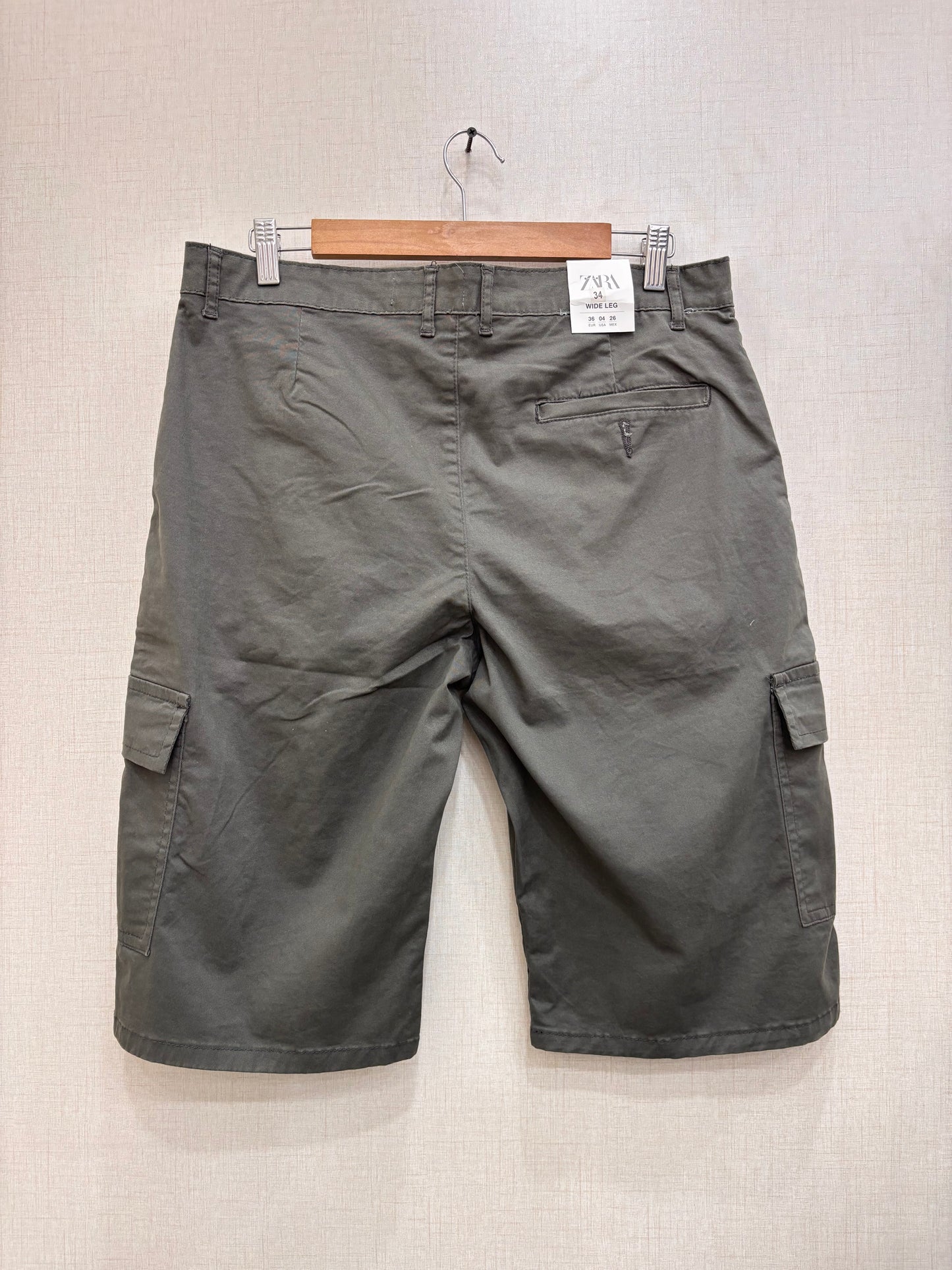 ZARA COTTEN JEANS SHORTS