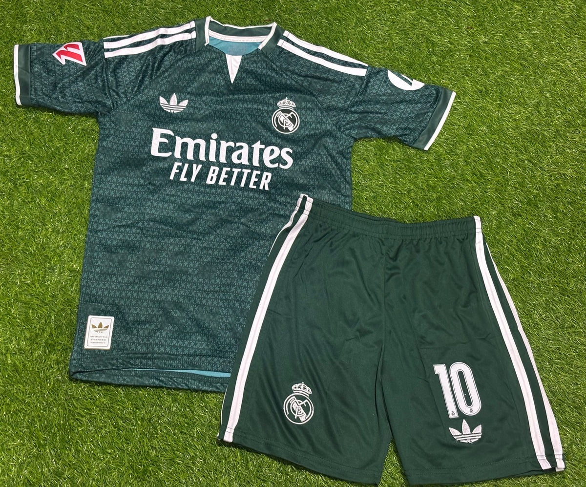 MBAPPE 10 REAL MADRID AWAY KIDS KIT 26/27 EMBROIDED LOGO