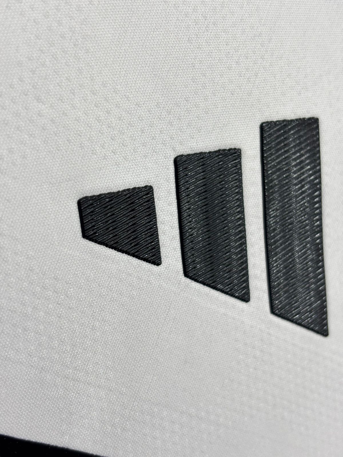 Real Madrid Home Shirt (Player Version Logo) 25/26