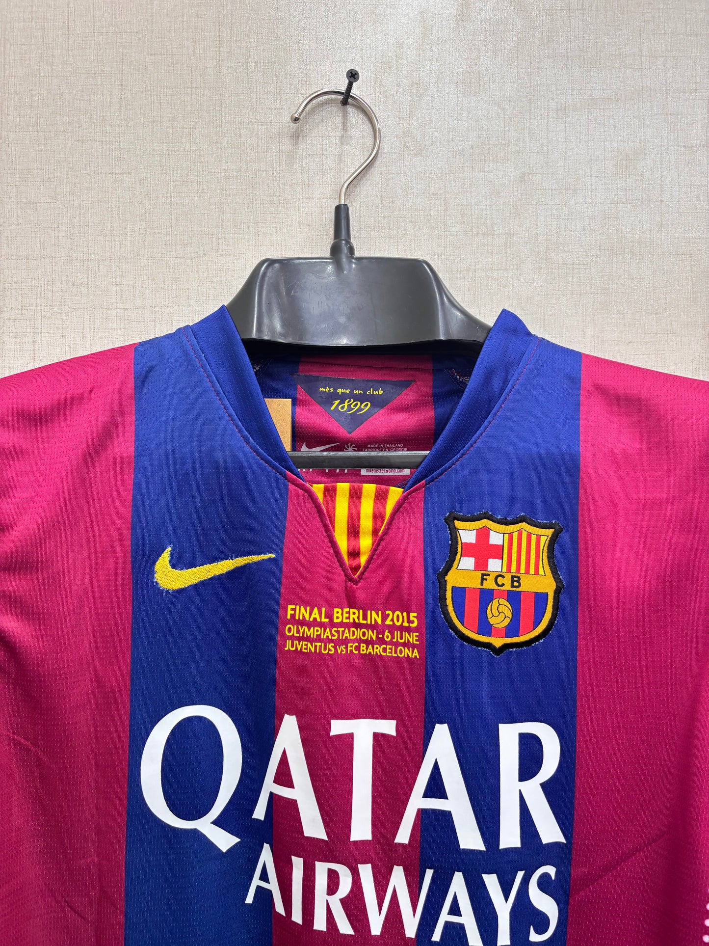 BARCA 2015 FINAL  HALF SLEEVE SHIRT EMBROIDED LOGO