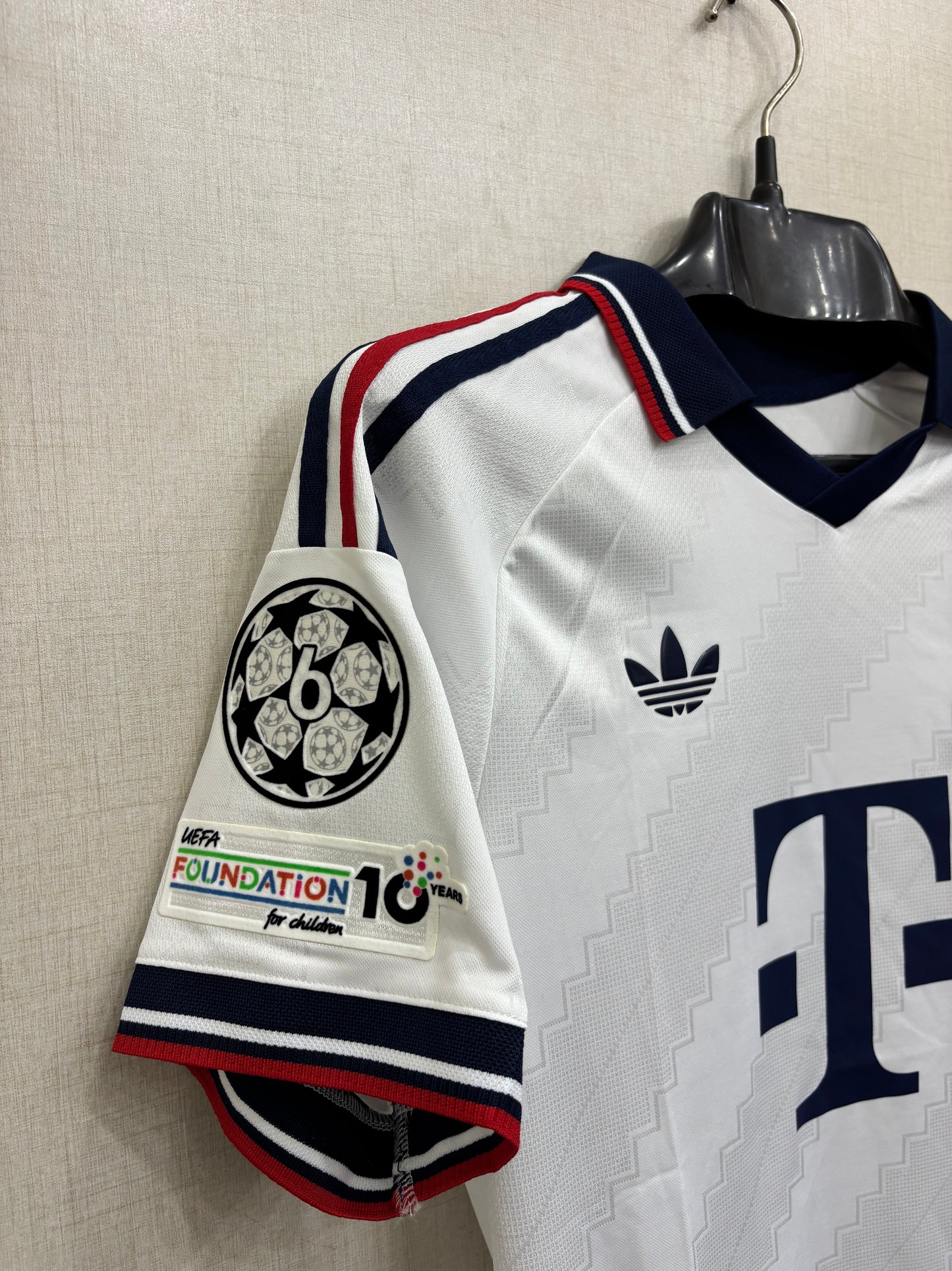 BAYERN AWAY ORIGINAL JERSEY 26/27