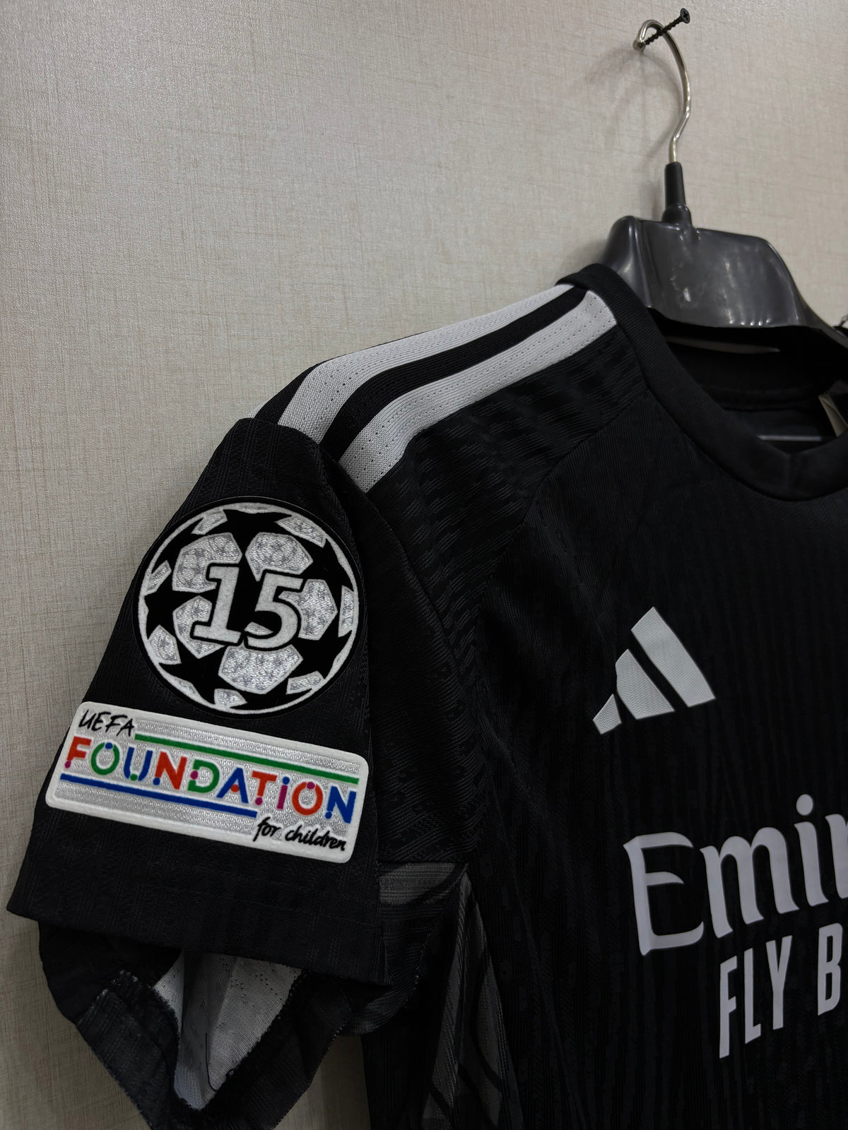 Real Madrid Keeper 26/27 IMPORTED JERSEY