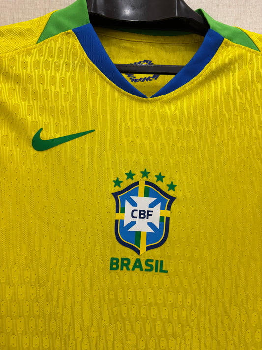 BRAZIL HOME ORIGINAL JERSEY 25/26