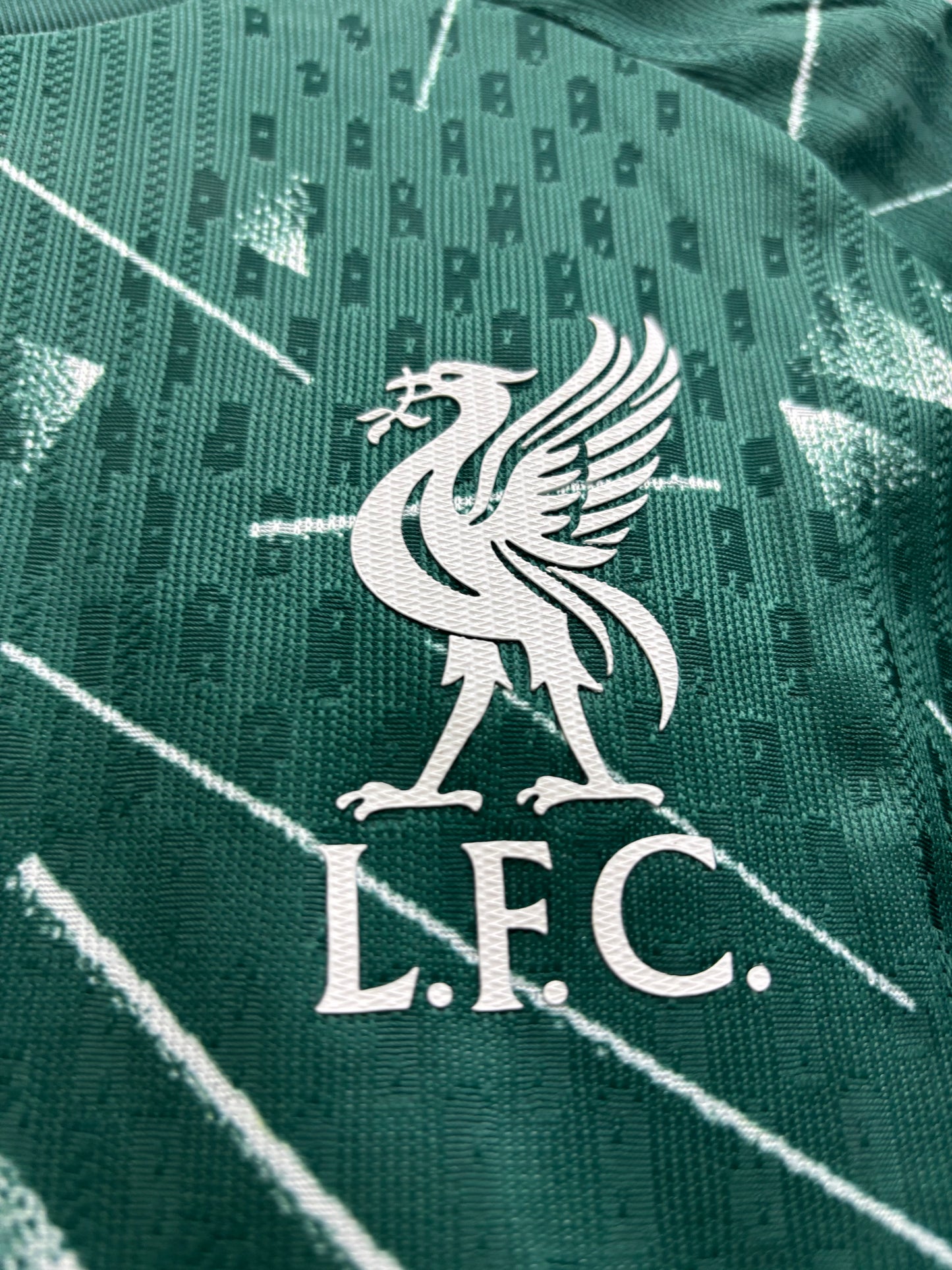 Liverpool Keeper Original Shirt 26/27
