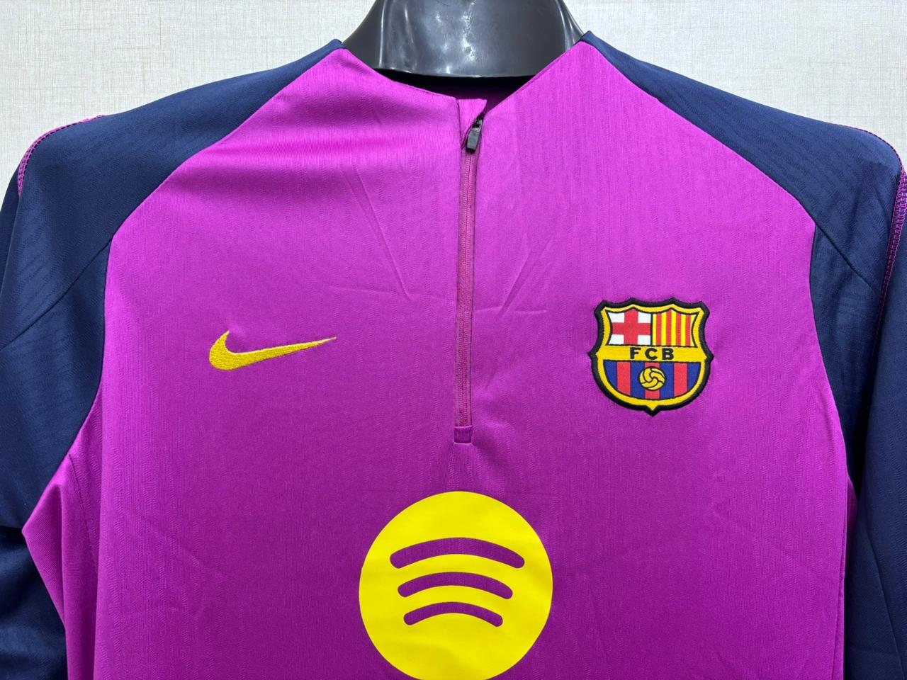 BARCELONA TRAINING DRILL TOP 25/26 authentic (purple)