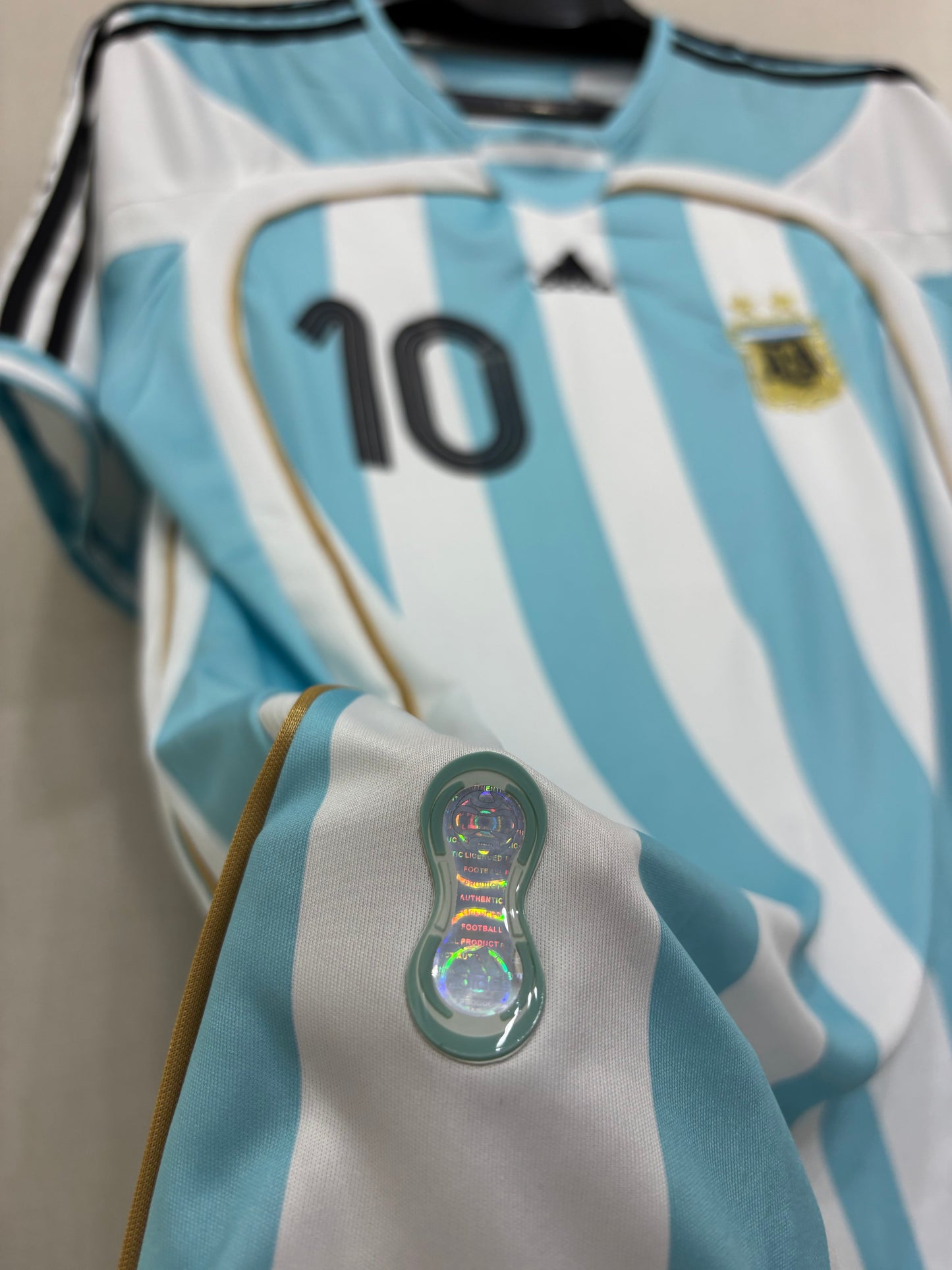 ARGENITNA HOME 2006 HOME MESSI 10 FIFA WORLD CUP ORIGINAL SHIRT