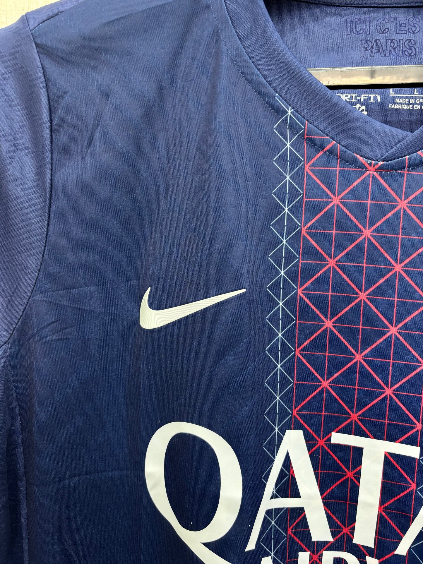 PSG HOME SHIRT 25/26 (PLAYER VERSION )
