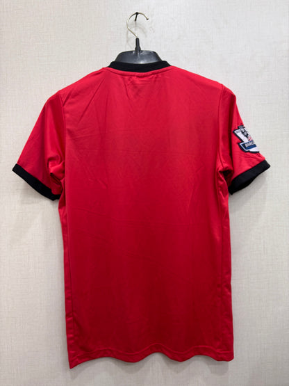MANCHESTER UNITED RETRO SHIRT