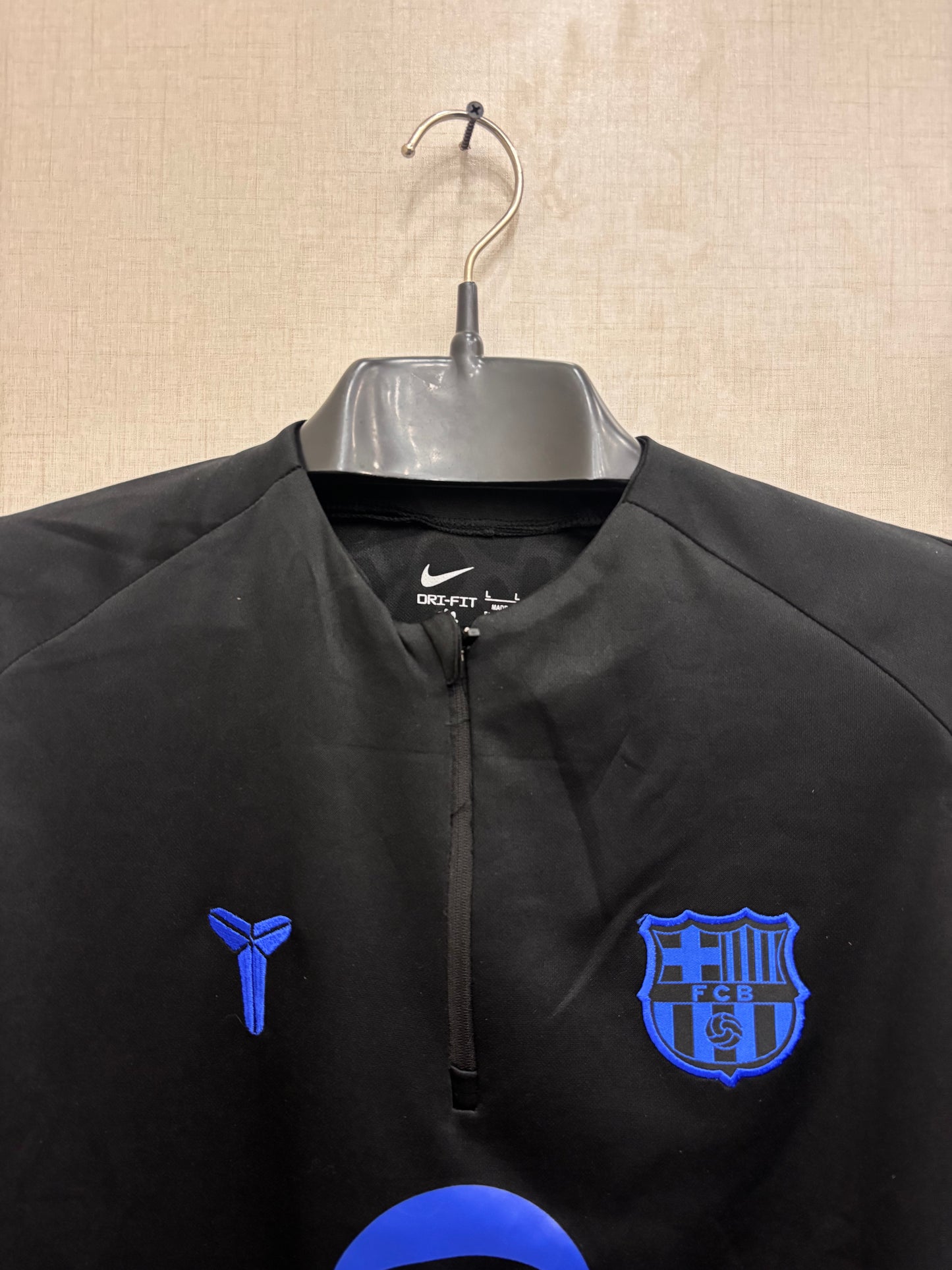 BARCELONA TRAINING DRILL TOP-2025