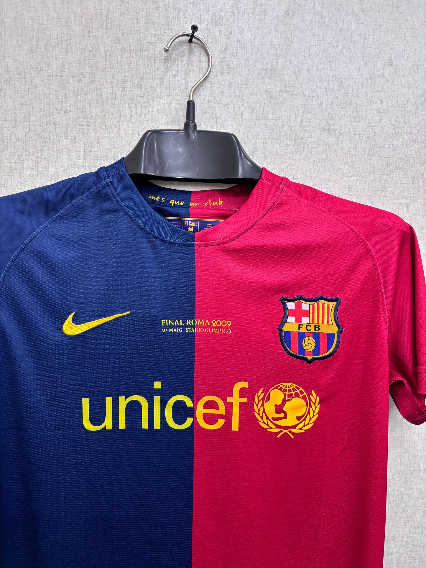 Barcelona 2008-09 Messi #10 Jersey(EMBROIDED LOGO)
