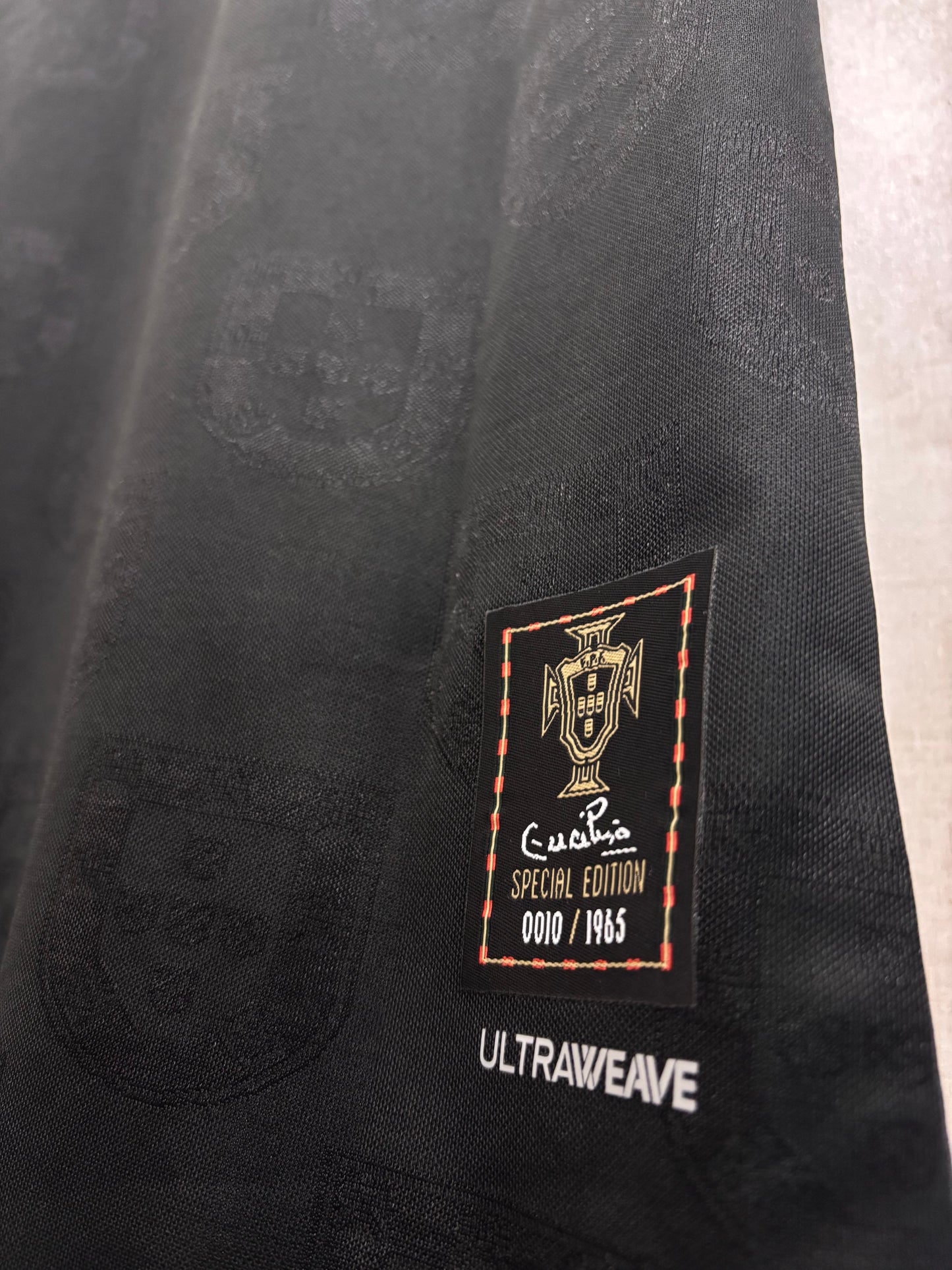 RONALDO 7 PORTUGAL BLACK SPECIAL EDITION  ORIGINAL JERSEY