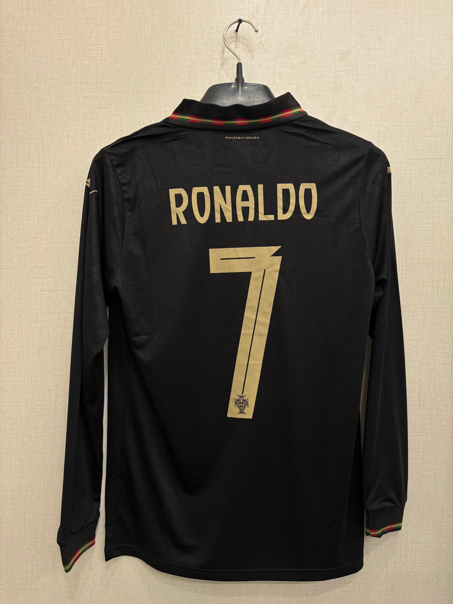 RONALDO 7 PORTUGAL BLACK JERSEY (ALL PLAYER VERSION LOGO)