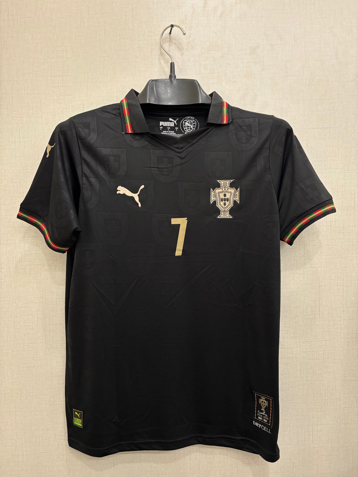 RONALDO 7 PORTUGAL BLACK JERSEY (ALL PLAYER VERSION LOGO)