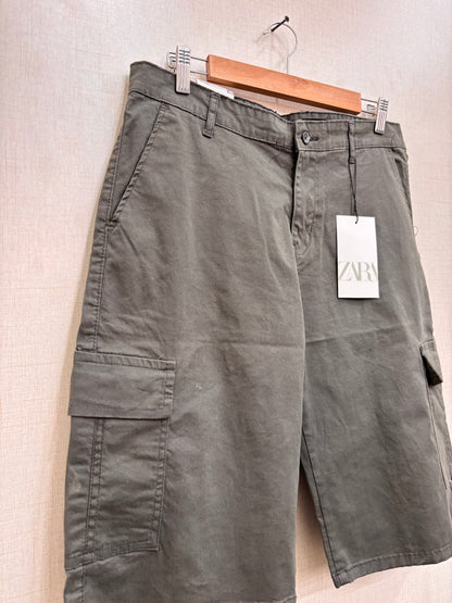 ZARA COTTEN JEANS SHORTS