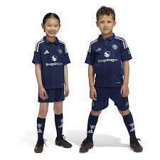 MANCHESTER UNITED AWAY KIDS KIT
