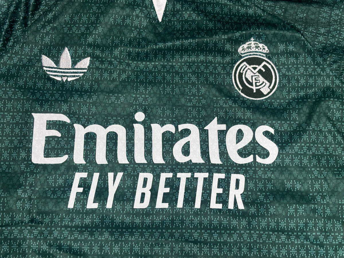 MBAPPE 10 REAL MADRID AWAY KIDS KIT 26/27 EMBROIDED LOGO