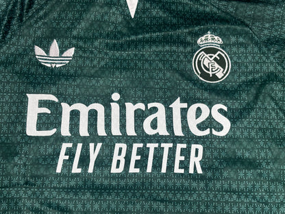 MBAPPE 10 REAL MADRID AWAY KIDS KIT 26/27 EMBROIDED LOGO